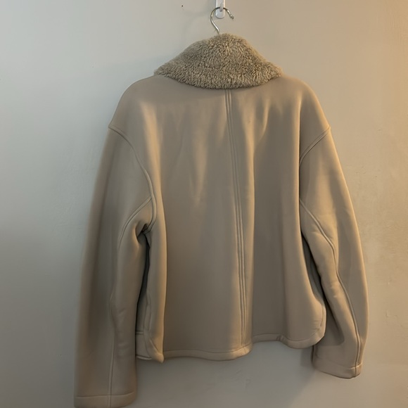 NWOT ATHLETA WESTBOUND SHERPA JACKET - Picture 11 of 16